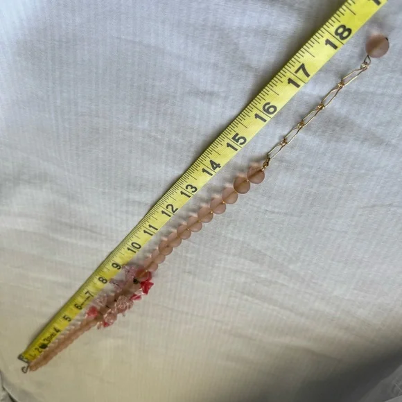 French Pink Floral Glass Beaded Necklace - Vintage 1980s - Picture 7 of 10